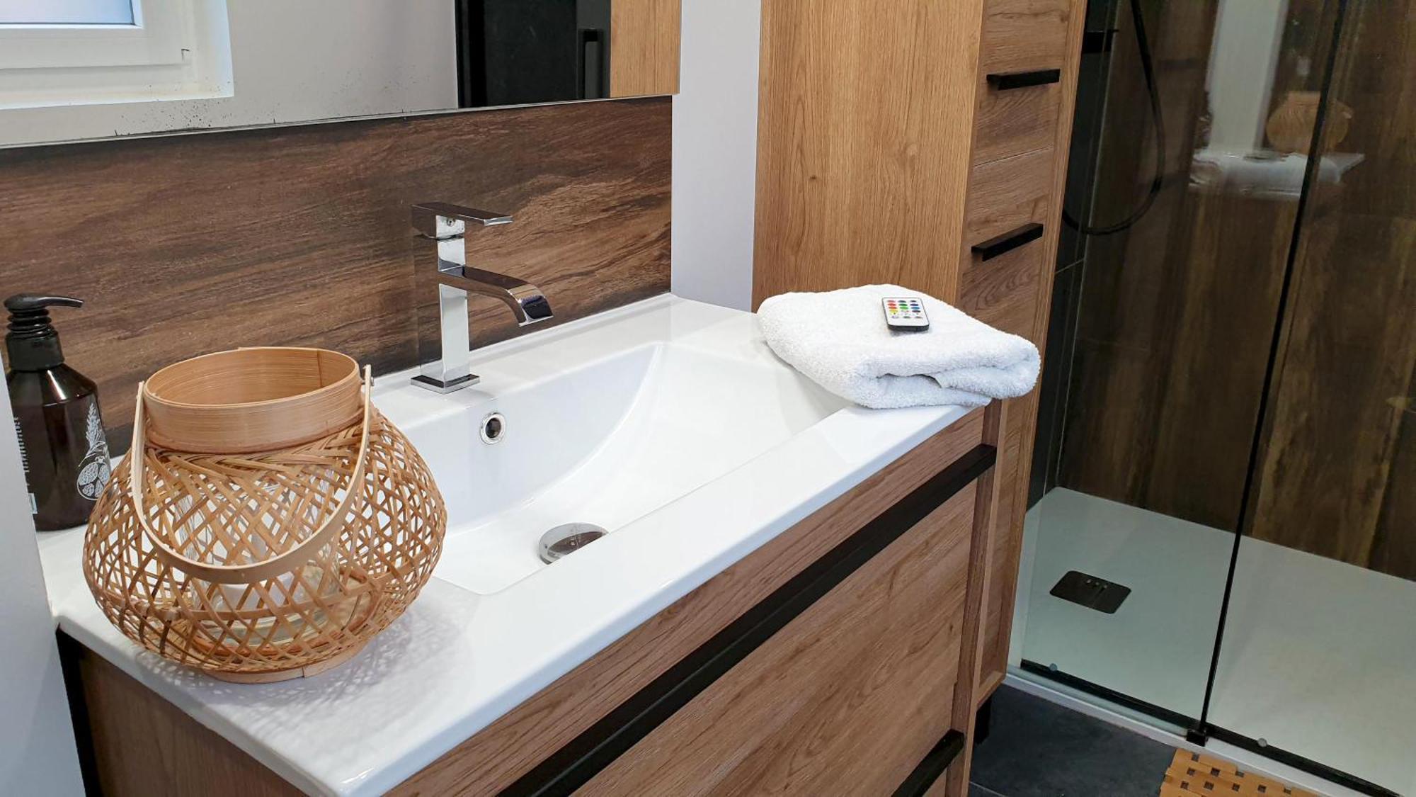 Gary Suite - Studio Cosy, Spa Et Jardin Privatif A 4 Min De Cambrai Awoingt Exterior foto